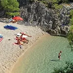 Vakantiehuis Luxurious In *