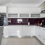 Vakantiehuis Luxurious In *