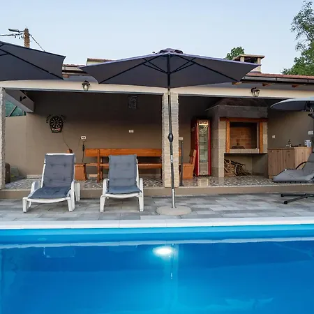 Luxurious In Vakantiehuis *