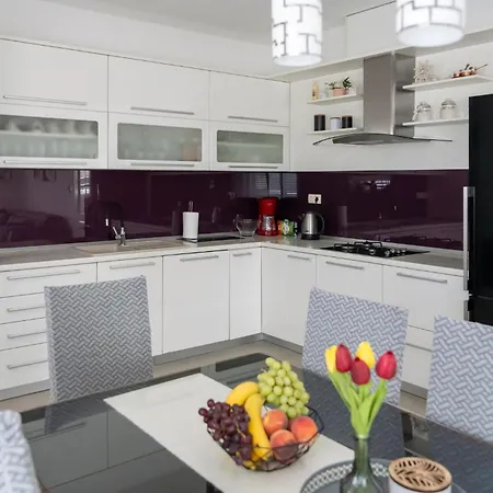 בית נופש Amazing In With Wifi