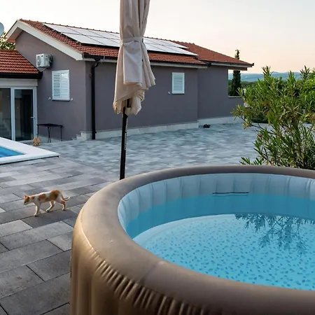 Amazing In With Wifi *