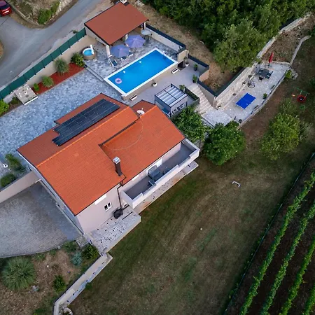 Amazing In With Wifi